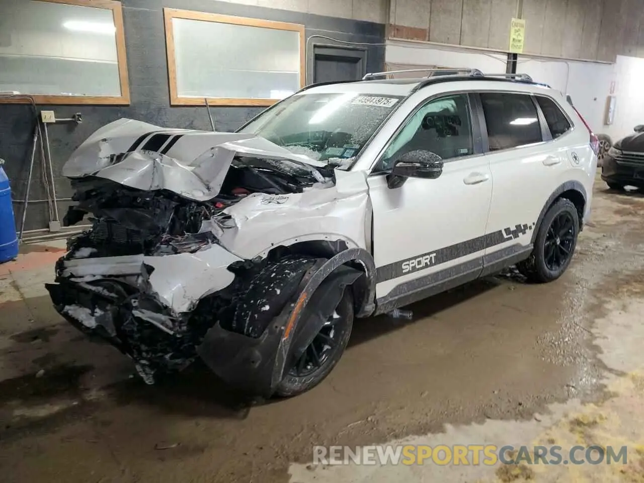 1 Photograph of a damaged car 5J6RS6H57RL007473 HONDA CRV 2024