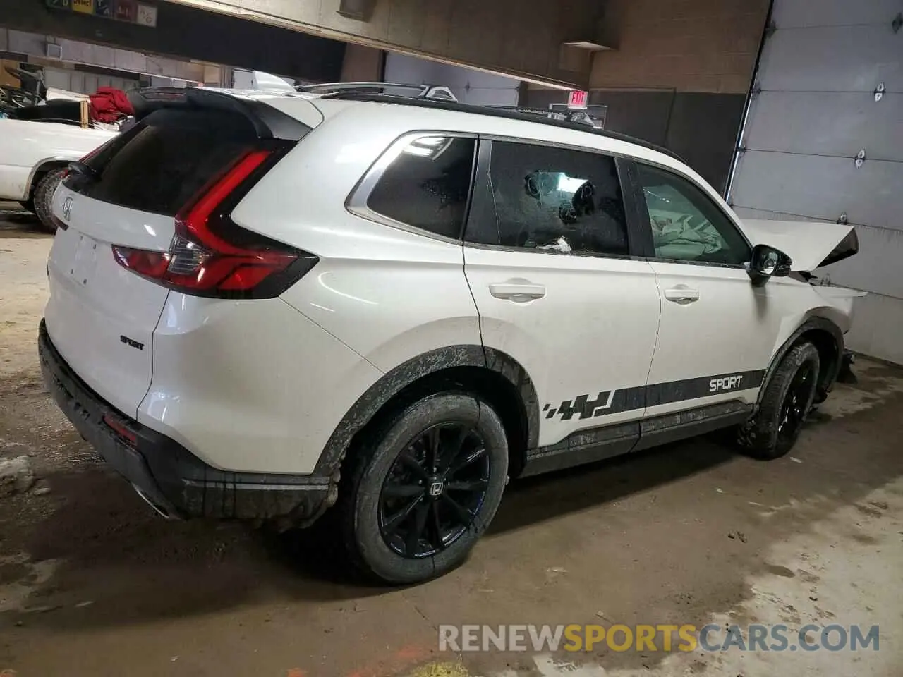3 Photograph of a damaged car 5J6RS6H57RL007473 HONDA CRV 2024