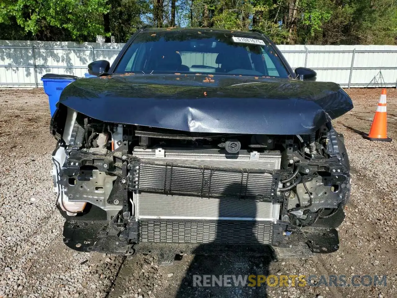 5 Photograph of a damaged car 5J6RS6H85RL035623 HONDA CRV 2024
