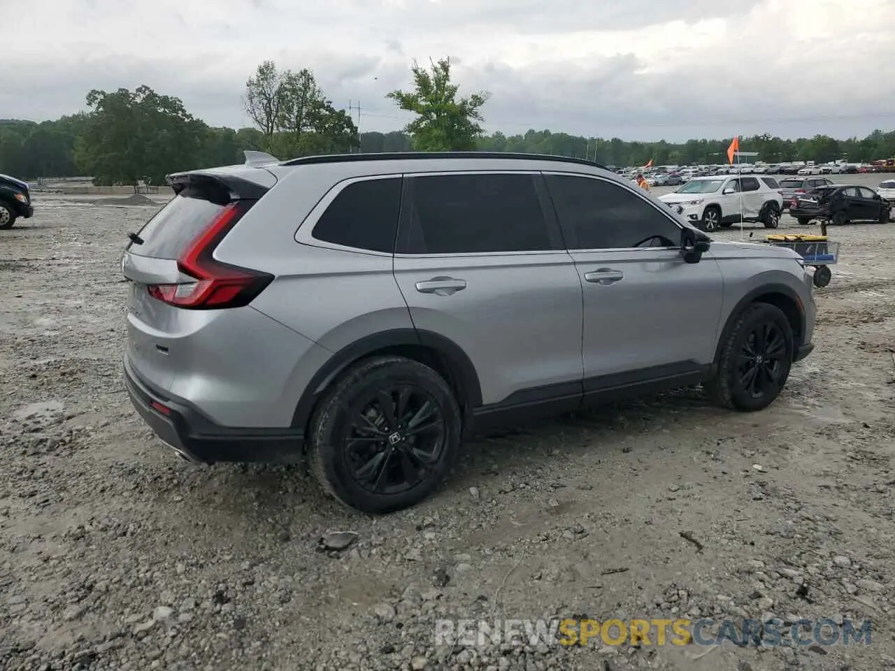 3 Photograph of a damaged car 5J6RS6H92RL003611 HONDA CRV 2024