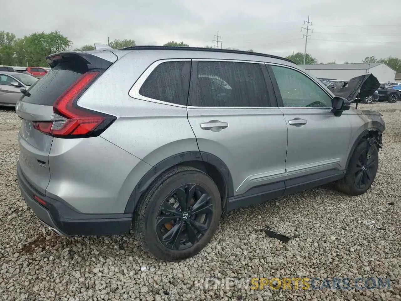 3 Photograph of a damaged car 5J6RS6H92RL025088 HONDA CRV 2024