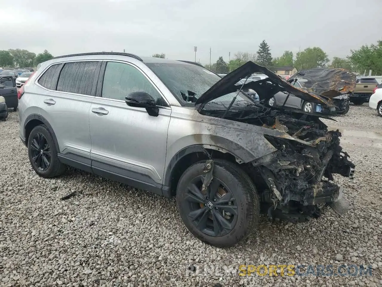 4 Photograph of a damaged car 5J6RS6H92RL025088 HONDA CRV 2024