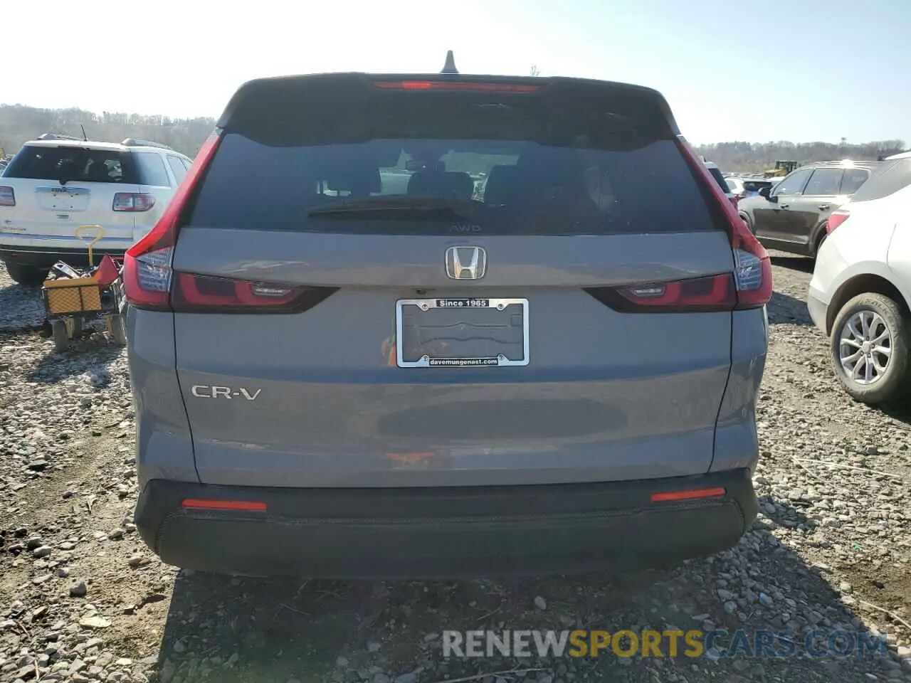 6 Photograph of a damaged car 7FARS4H40RE004200 HONDA CRV 2024