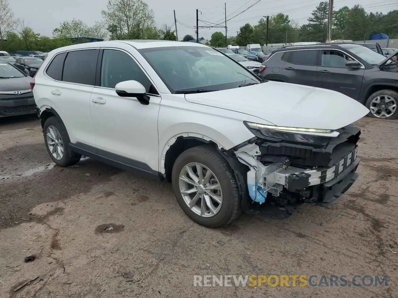 4 Photograph of a damaged car 7FARS4H42RE014212 HONDA CRV 2024
