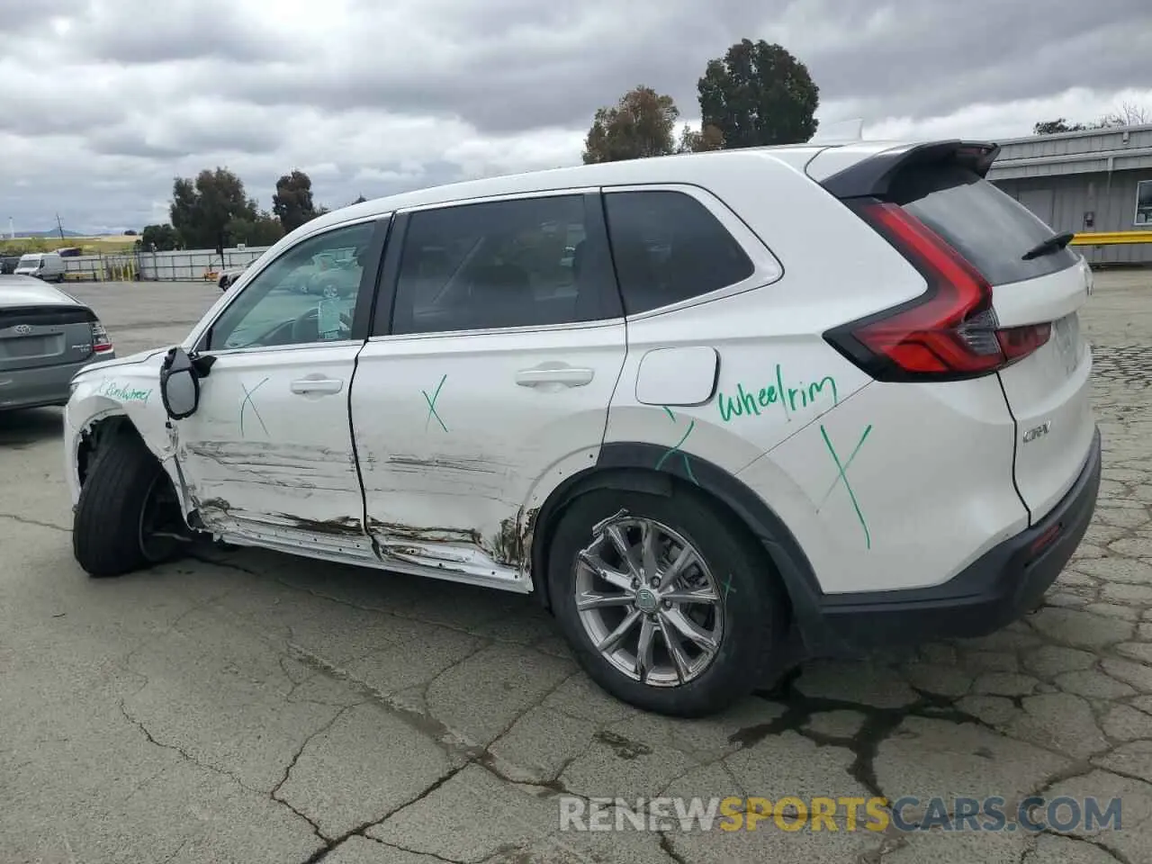 2 Photograph of a damaged car 7FARS4H43RE006829 HONDA CRV 2024