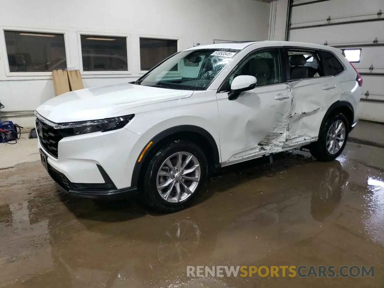 1 Photograph of a damaged car 7FARS4H46RE004833 HONDA CRV 2024
