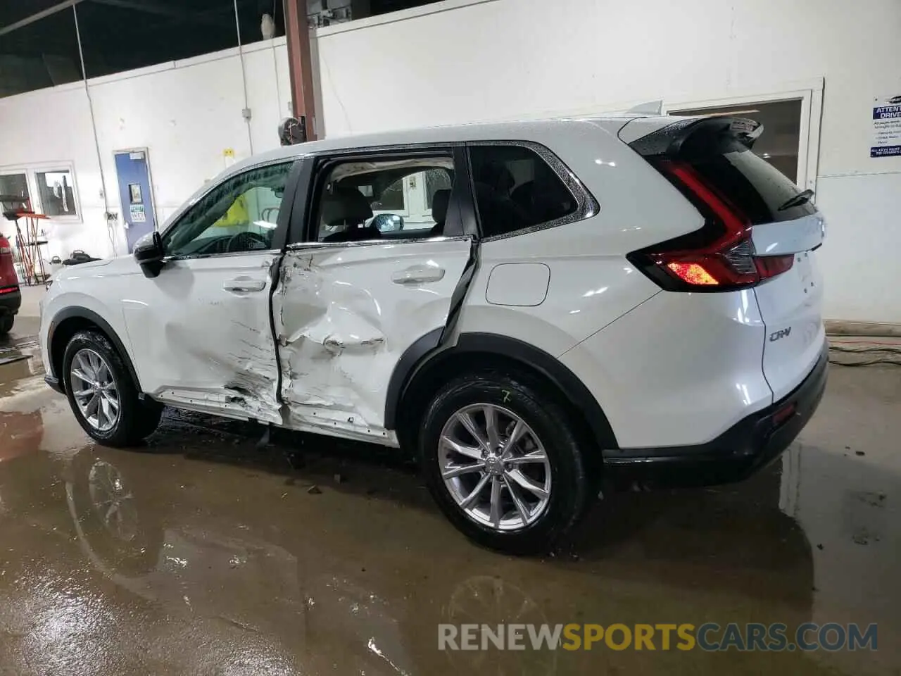 2 Photograph of a damaged car 7FARS4H46RE004833 HONDA CRV 2024