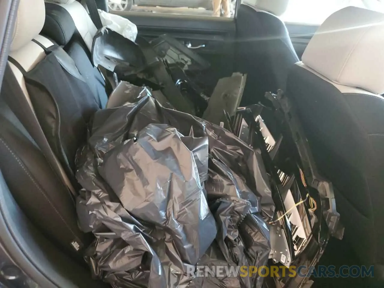 14 Photograph of a damaged car 7FARS4H48RE011492 HONDA CRV 2024