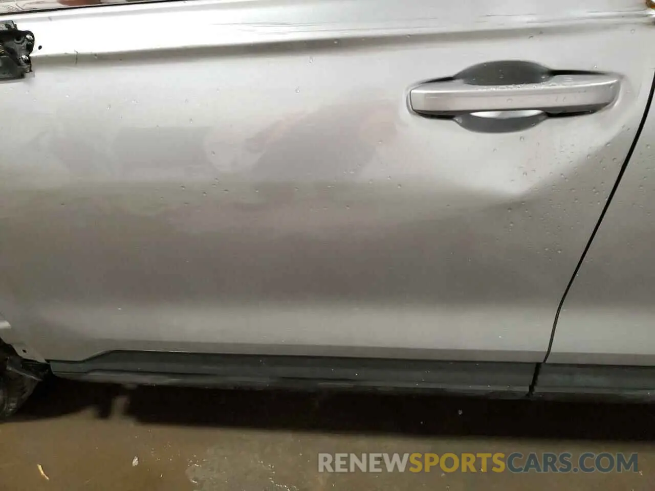 7 Photograph of a damaged car 7FARS4H49RE016748 HONDA CRV 2024