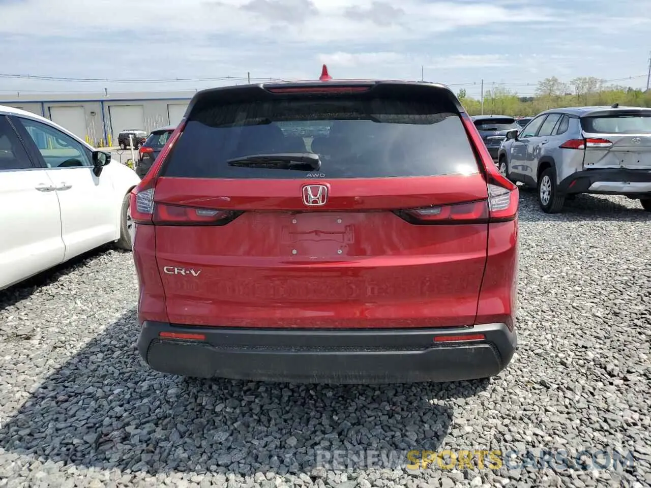 6 Photograph of a damaged car 7FARS4H4XRE009775 HONDA CRV 2024
