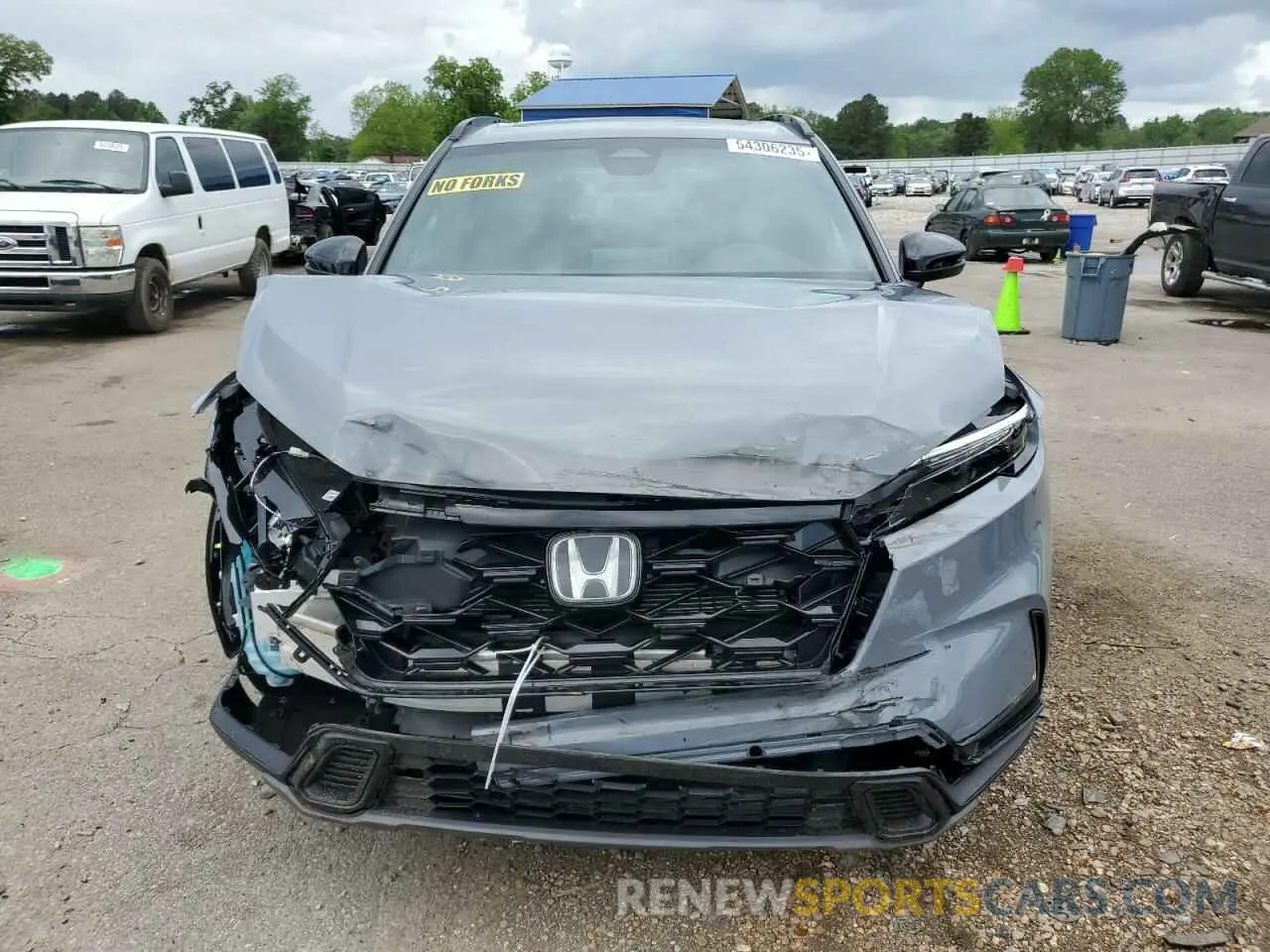 5 Photograph of a damaged car 7FARS5H51RE001420 HONDA CRV 2024