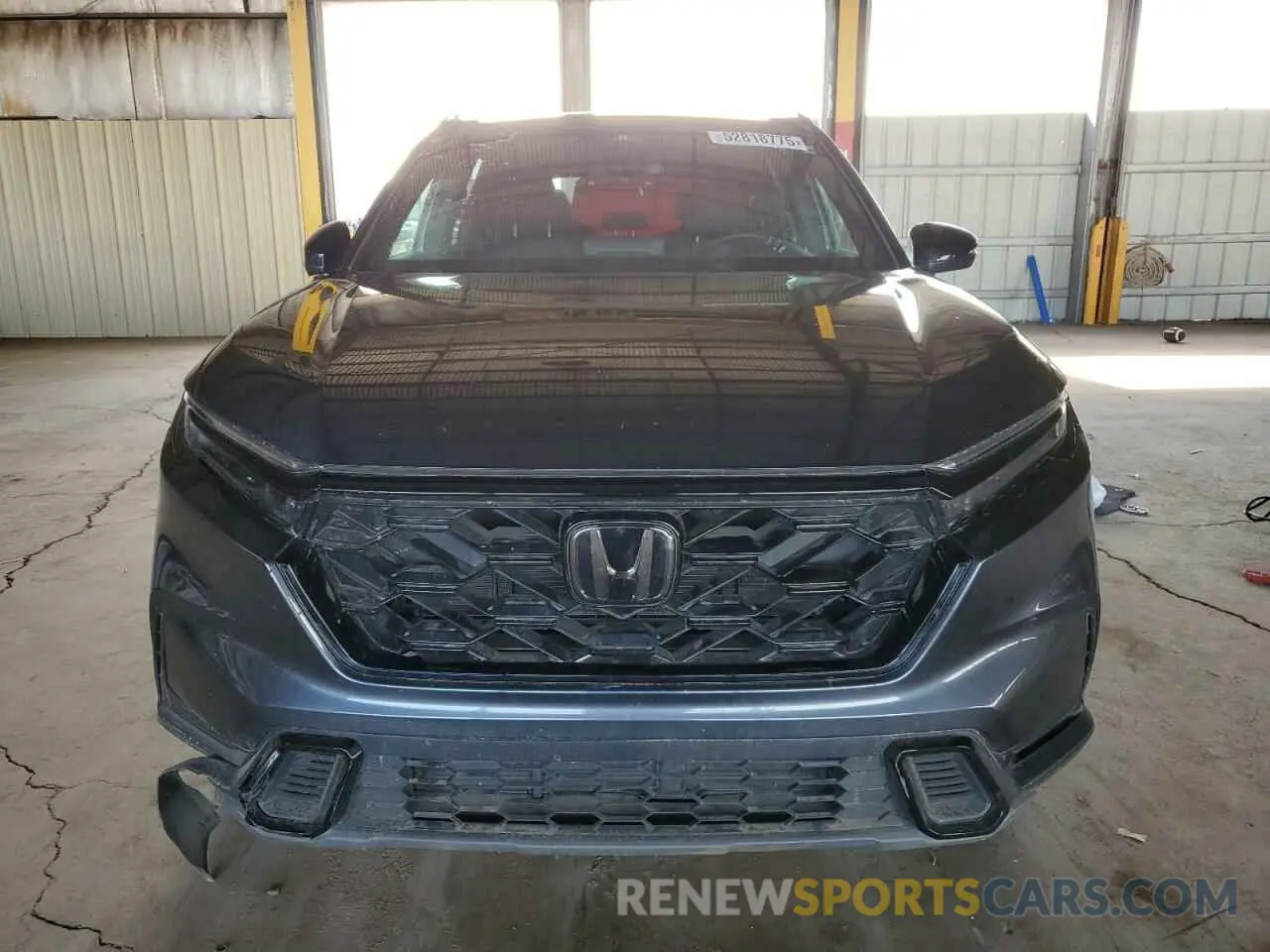 5 Photograph of a damaged car 7FARS5H55RE018253 HONDA CRV 2024