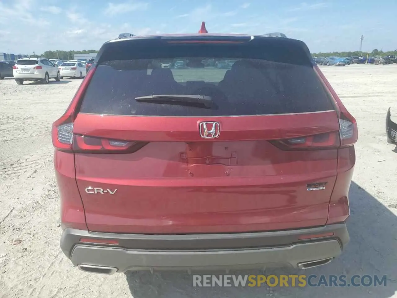 6 Photograph of a damaged car 7FARS5H56RE010419 HONDA CRV 2024
