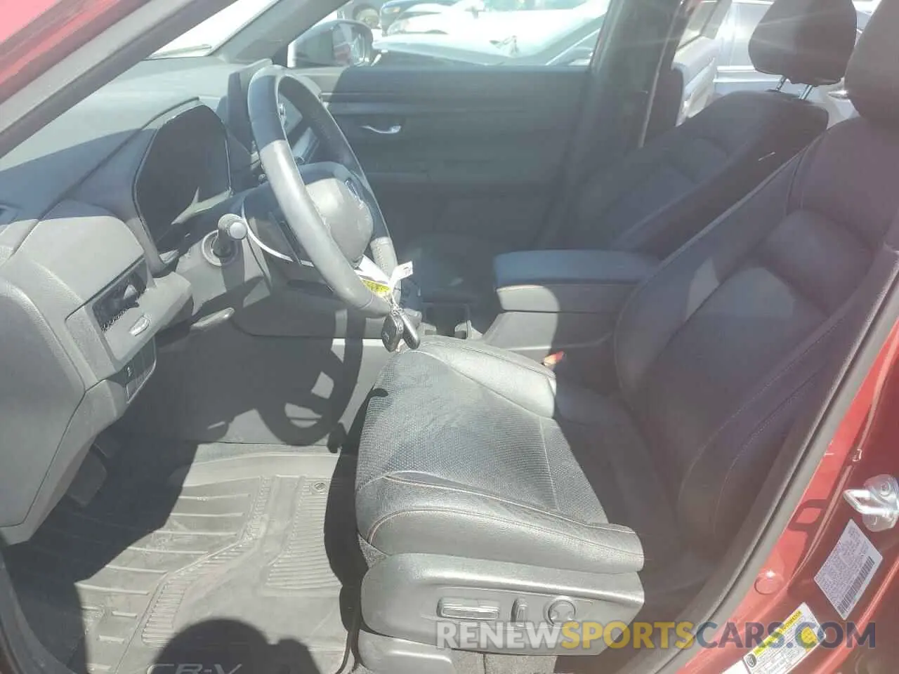 7 Photograph of a damaged car 7FARS5H56RE010419 HONDA CRV 2024