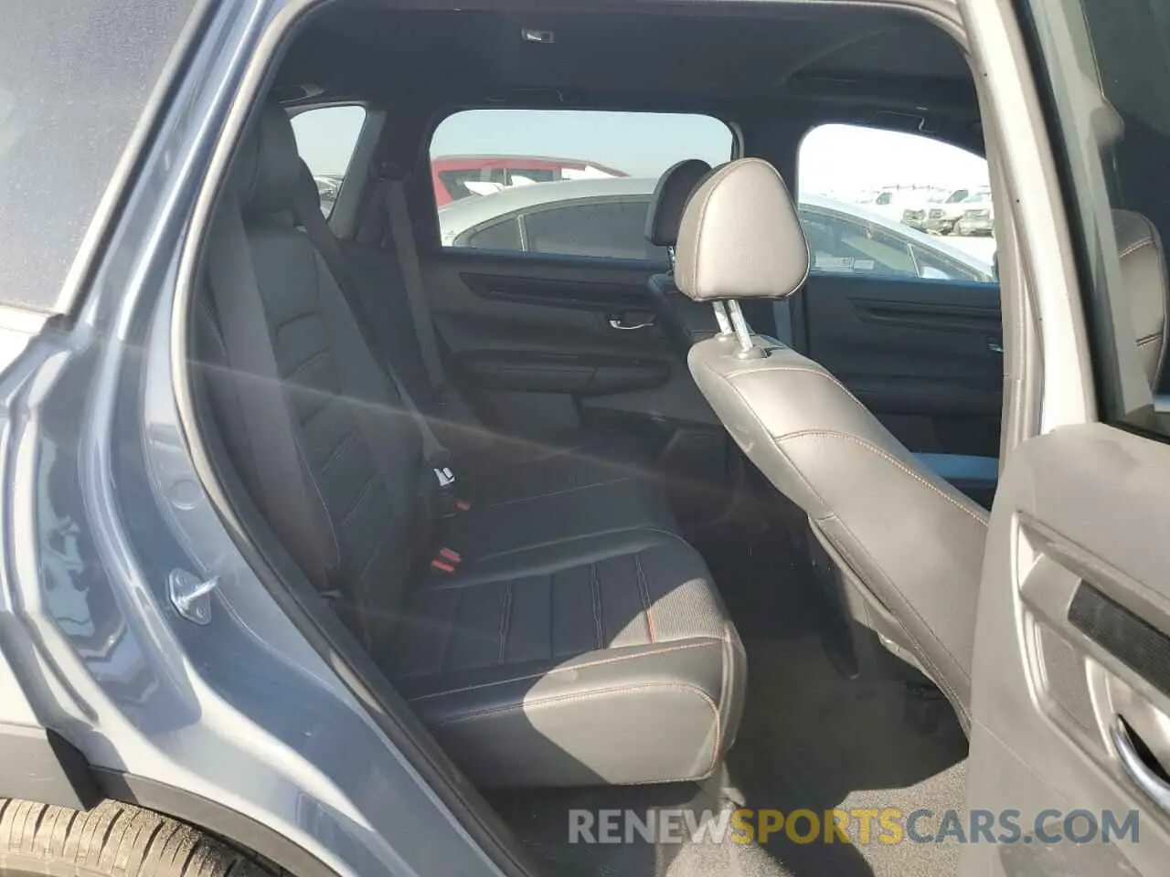 12 Photograph of a damaged car 7FARS5H83RE025647 HONDA CRV 2024