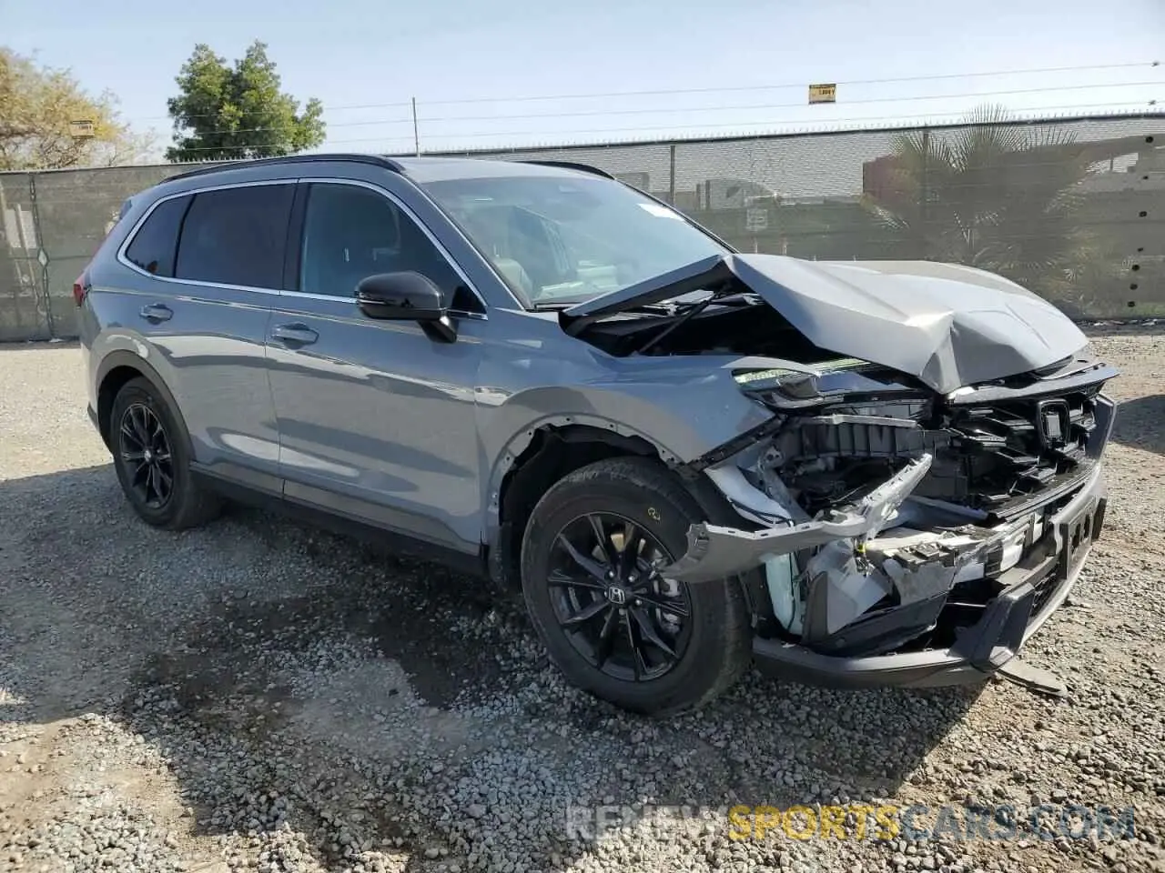 4 Photograph of a damaged car 7FARS5H83RE025647 HONDA CRV 2024