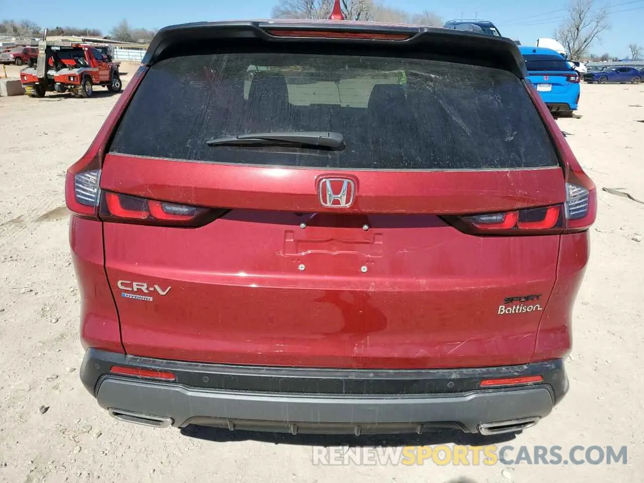 6 Photograph of a damaged car 7FARS5H85RE037976 HONDA CRV 2024