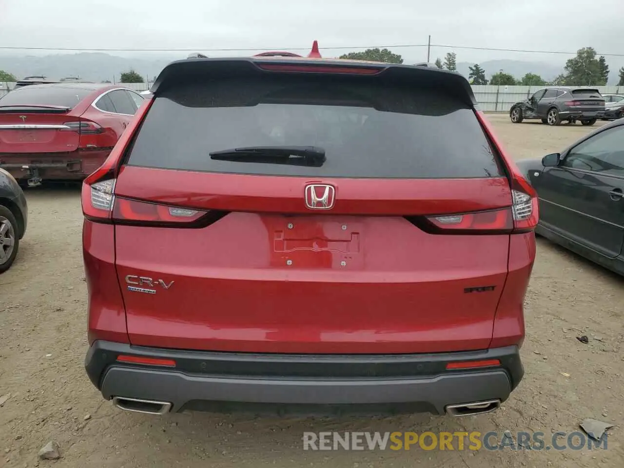 6 Photograph of a damaged car 7FARS5H8XRE018839 HONDA CRV 2024