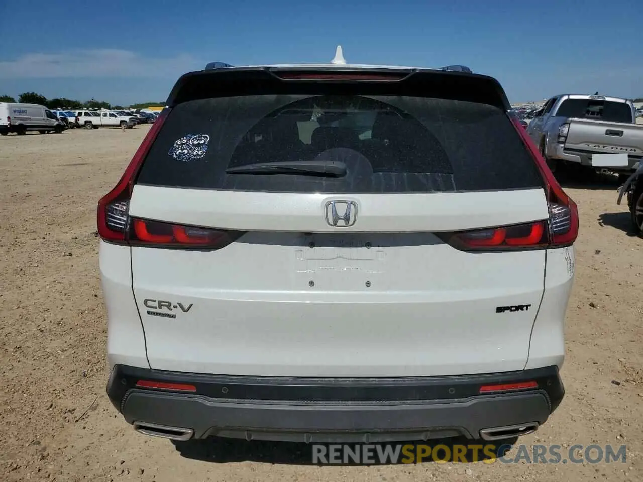 6 Photograph of a damaged car 7FARS5H8XRE026794 HONDA CRV 2024