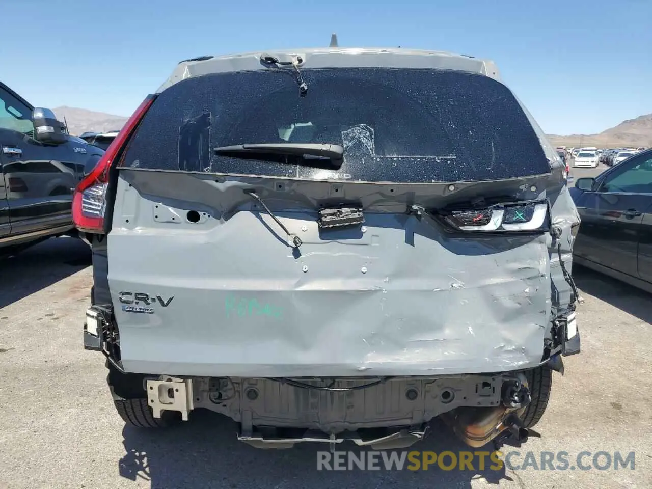 6 Photograph of a damaged car 7FARS6H50RE077491 HONDA CRV 2024