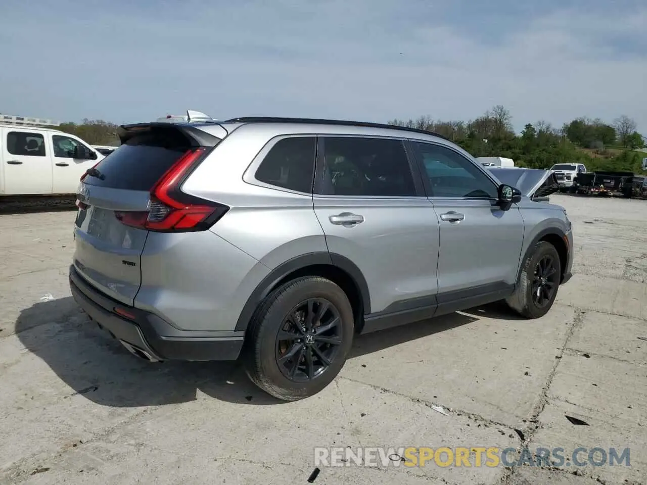 3 Photograph of a damaged car 7FARS6H53RE061432 HONDA CRV 2024