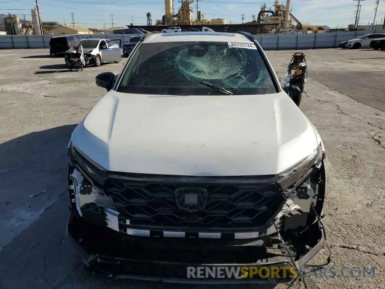 5 Photograph of a damaged car 7FARS6H58RE074418 HONDA CRV 2024