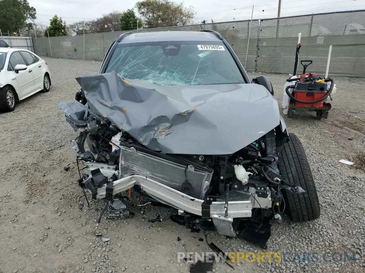 5 Photograph of a damaged car 7FARS6H58RE079411 HONDA CRV 2024