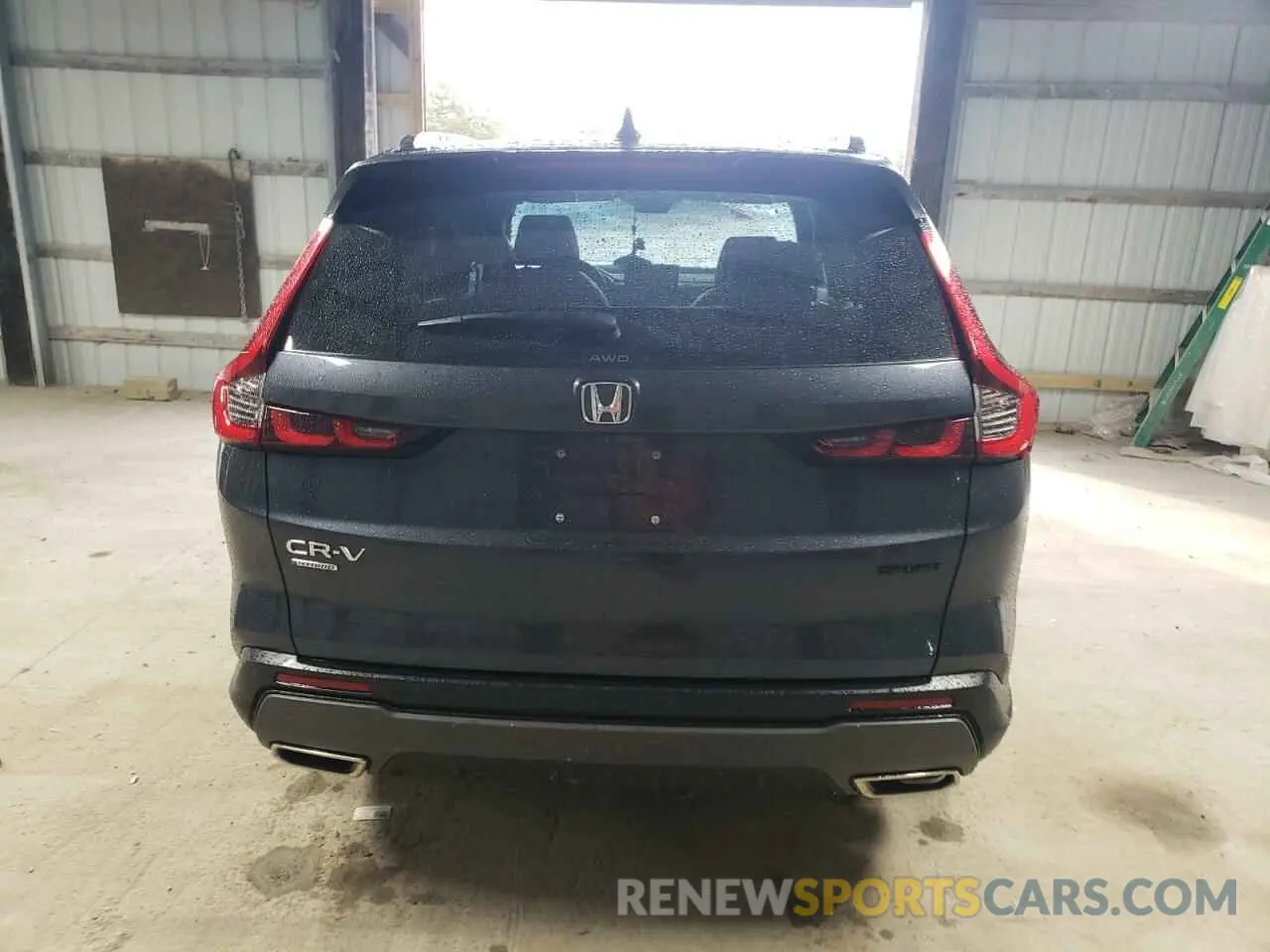 6 Photograph of a damaged car 7FARS6H81RE018167 HONDA CRV 2024