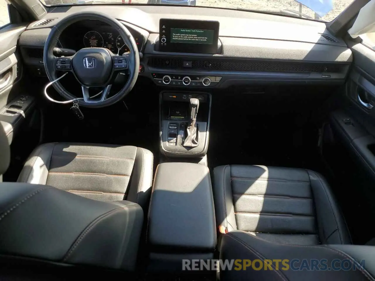 8 Photograph of a damaged car 7FARS6H82RE041733 HONDA CRV 2024
