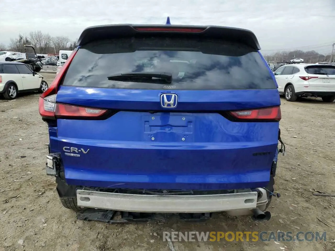 6 Photograph of a damaged car 7FARS6H82RE048438 HONDA CRV 2024