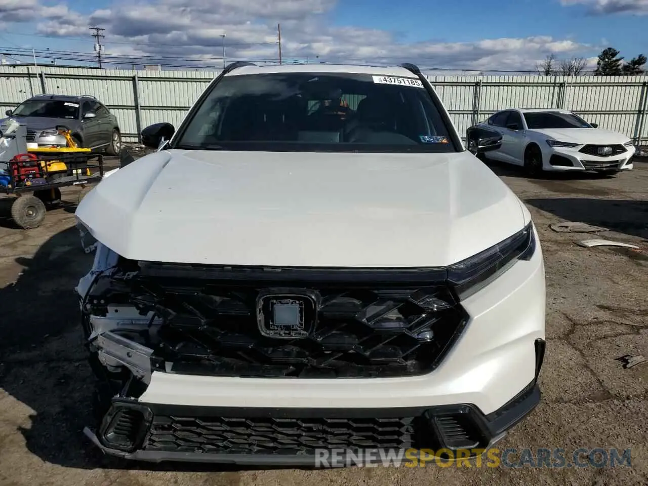 5 Photograph of a damaged car 7FARS6H84RE078606 HONDA CRV 2024