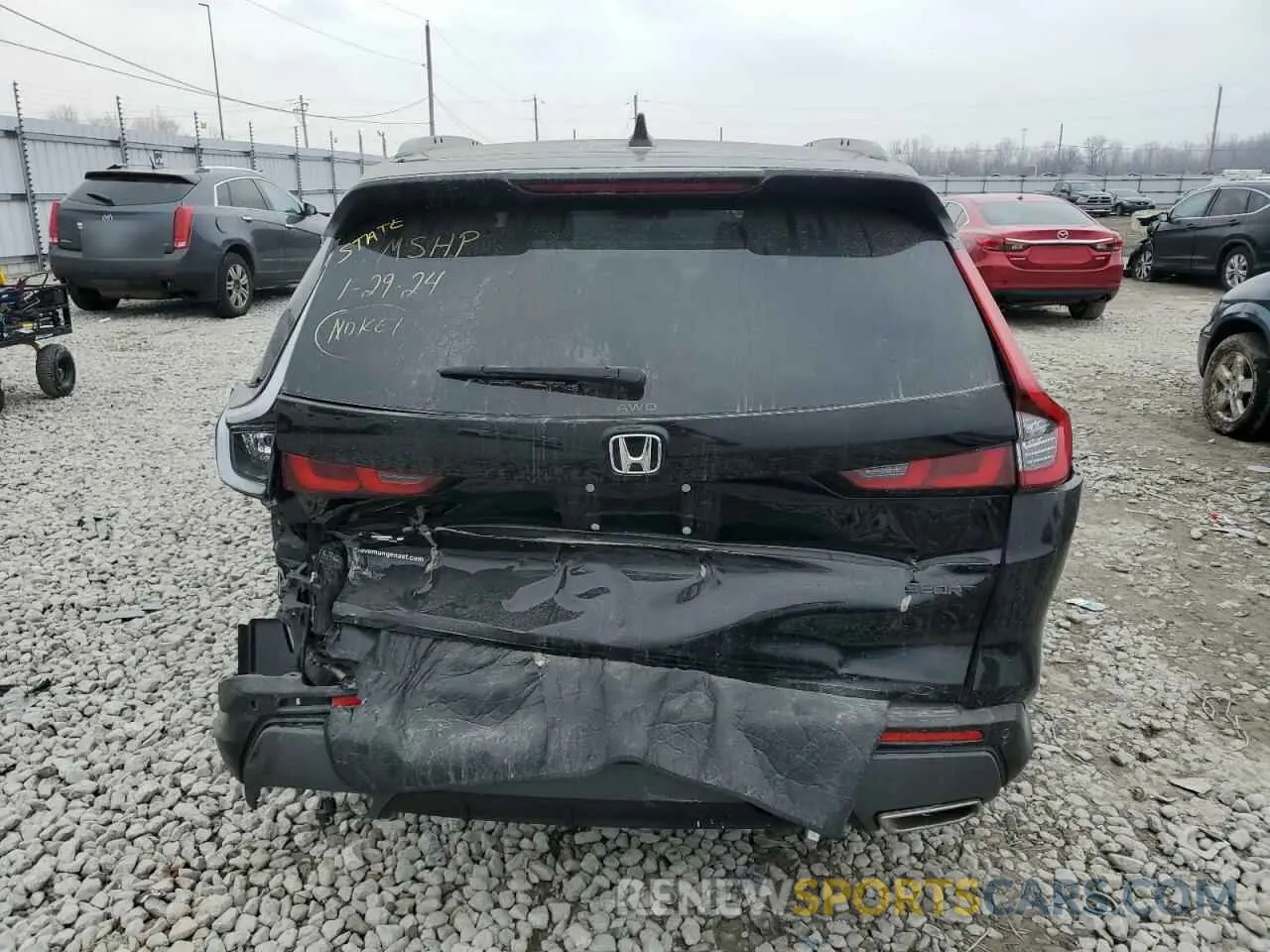 6 Photograph of a damaged car 7FARS6H86RE054596 HONDA CRV 2024
