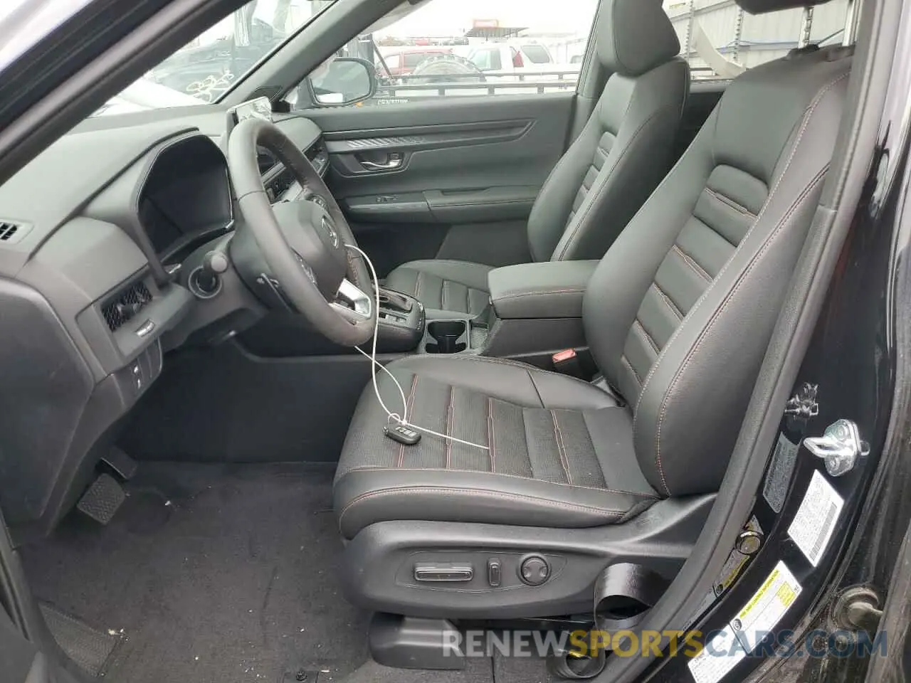 7 Photograph of a damaged car 7FARS6H86RE054596 HONDA CRV 2024