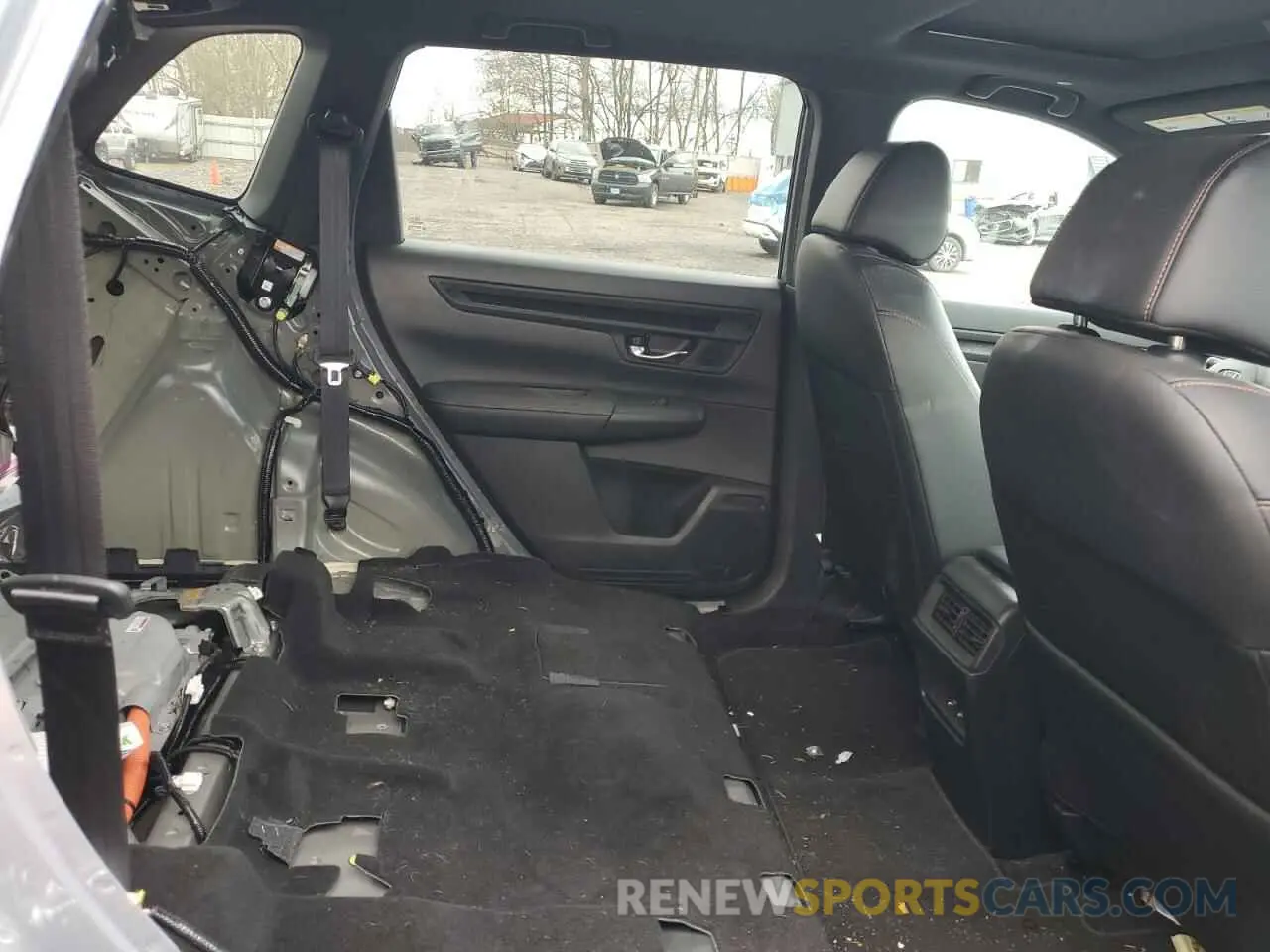 11 Photograph of a damaged car 7FARS6H87RE056096 HONDA CRV 2024