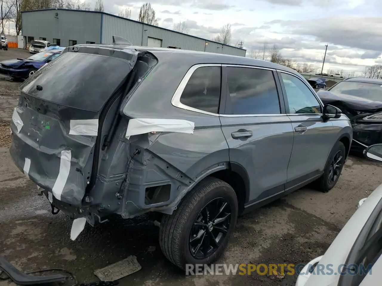 3 Photograph of a damaged car 7FARS6H87RE056096 HONDA CRV 2024