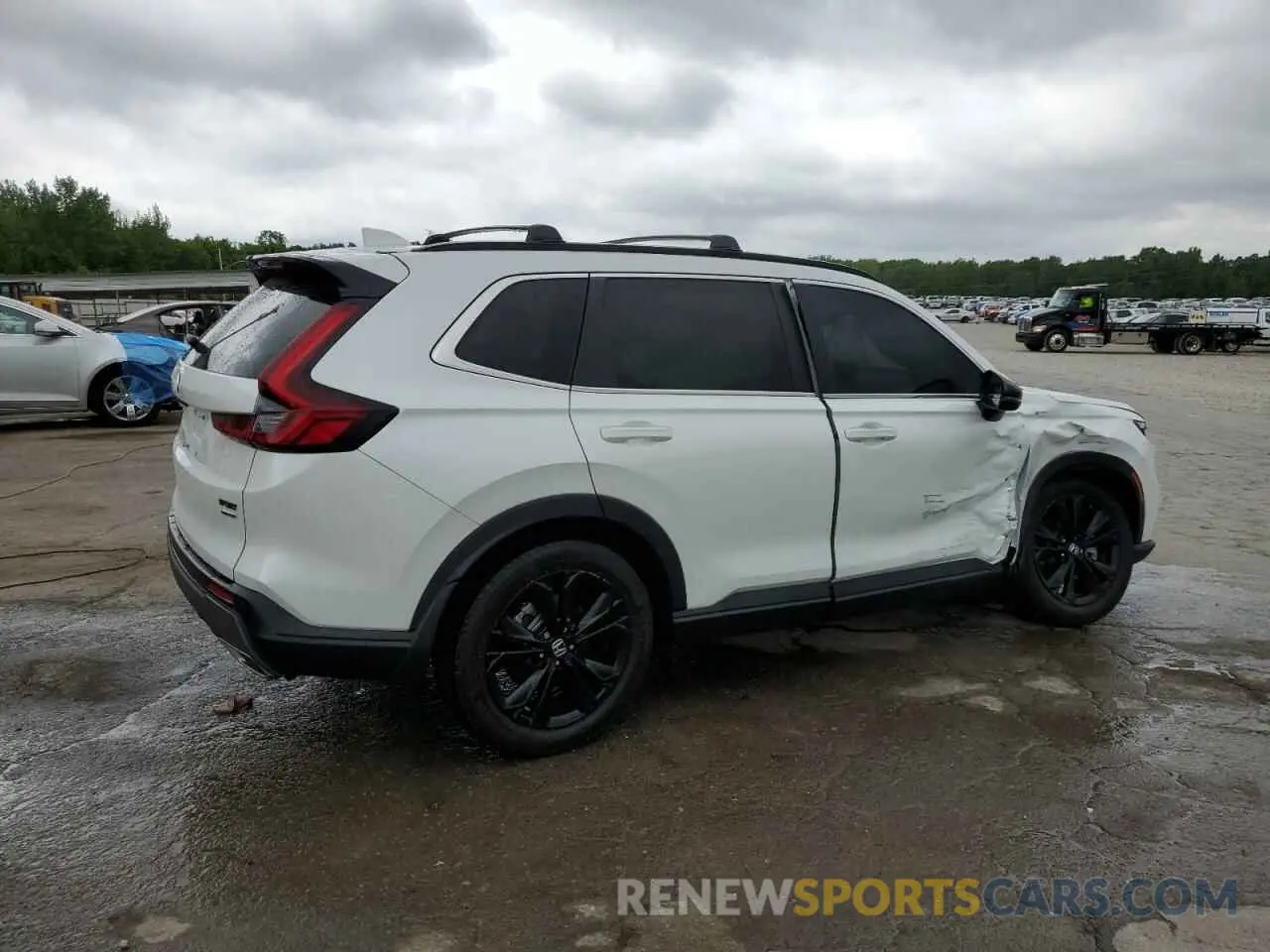 3 Photograph of a damaged car 7FARS6H94RE038681 HONDA CRV 2024