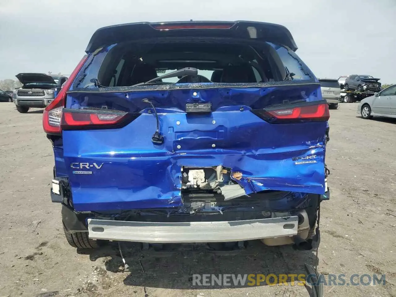 6 Photograph of a damaged car 7FARS6H99RE003151 HONDA CRV 2024