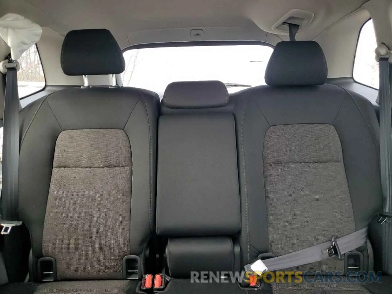 10 Photograph of a damaged car 2HKRS3H20SH308994 HONDA CRV 2025
