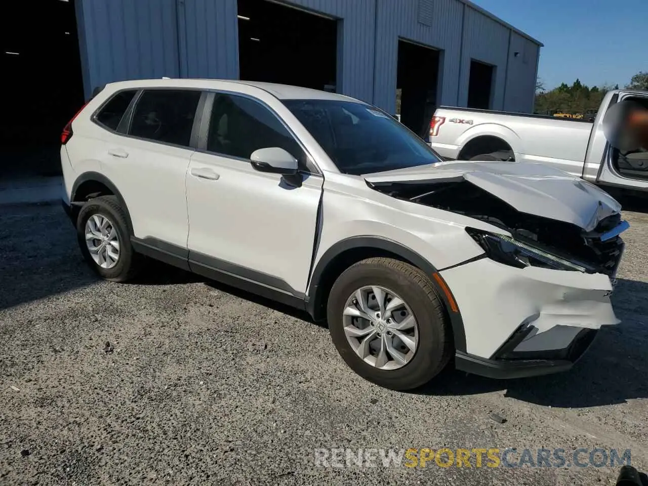 4 Photograph of a damaged car 2HKRS3H28SH302568 HONDA CRV 2025