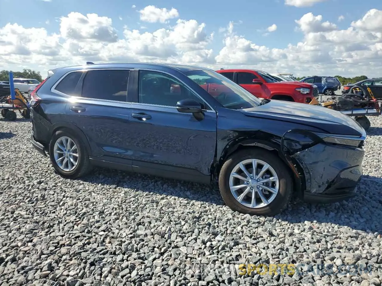 4 Photograph of a damaged car 2HKRS3H40SH311427 HONDA CRV 2025