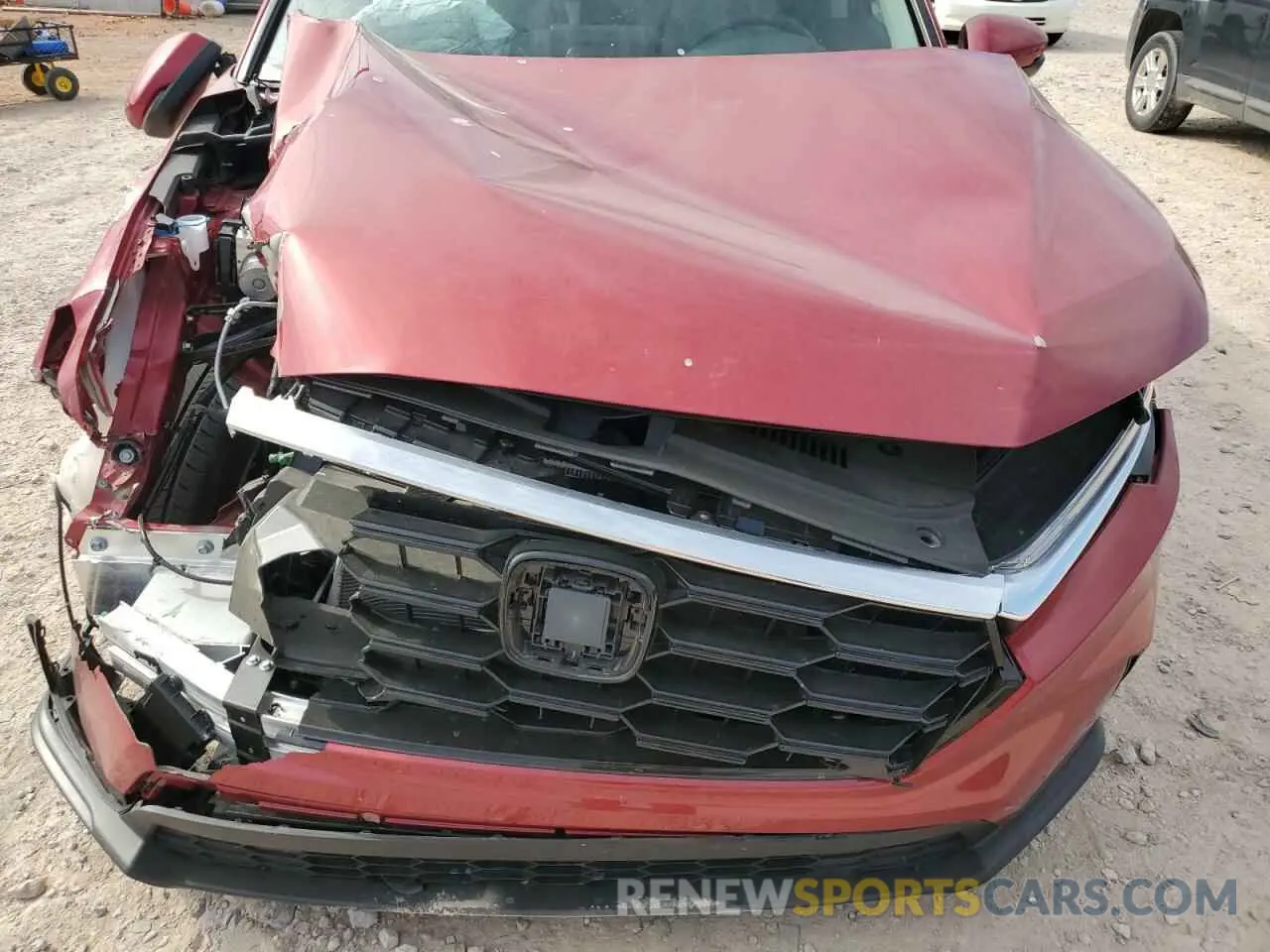 12 Photograph of a damaged car 2HKRS3H40SH315378 HONDA CRV 2025