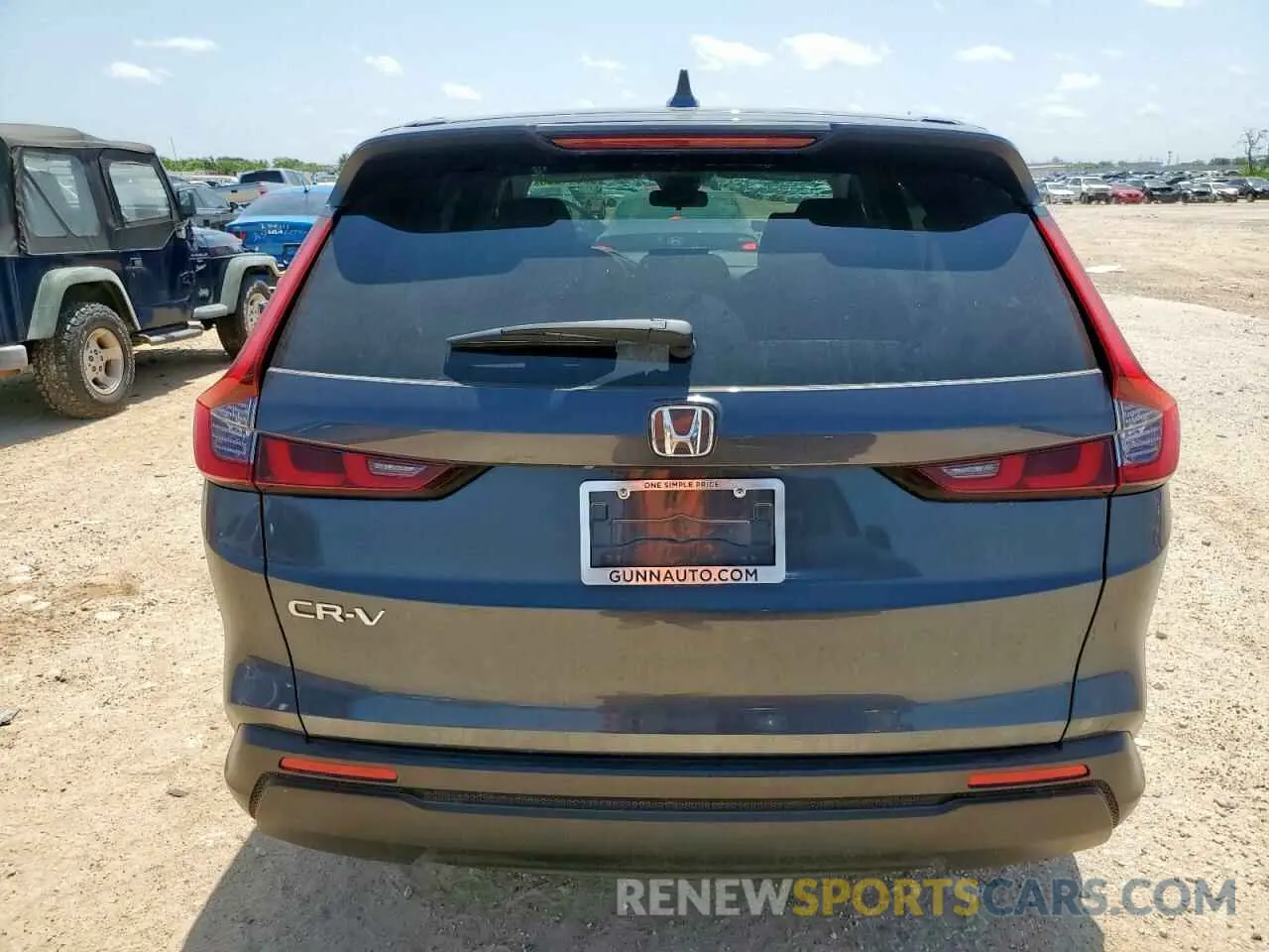 6 Photograph of a damaged car 2HKRS3H41SH321397 HONDA CRV 2025