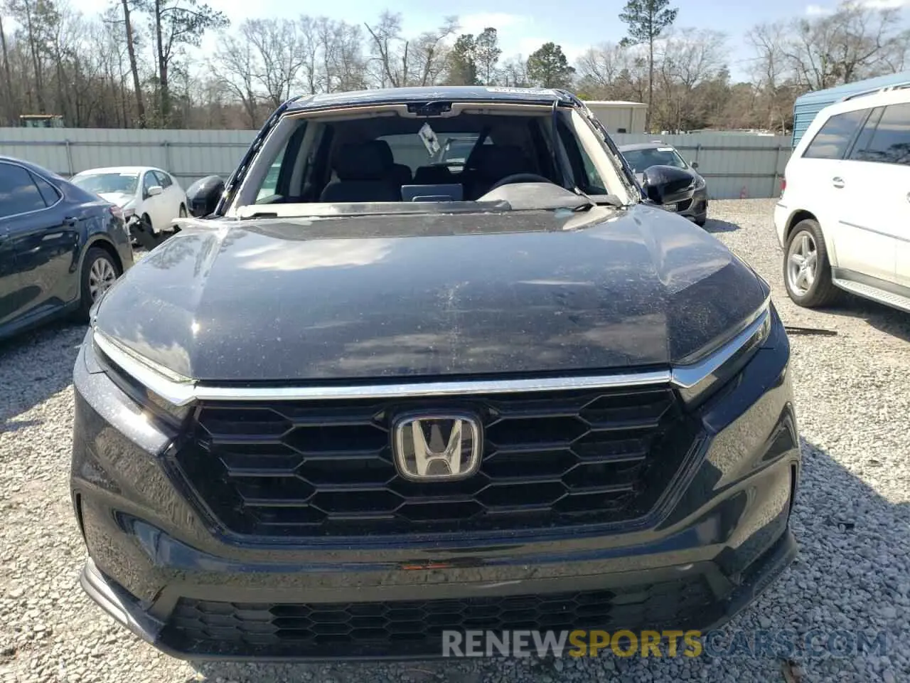 5 Photograph of a damaged car 2HKRS3H4XSH313928 HONDA CRV 2025