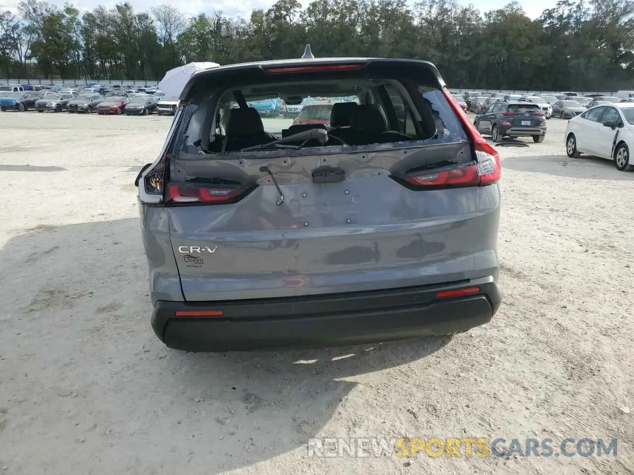 6 Photograph of a damaged car 2HKRS3H77SH320555 HONDA CRV 2025