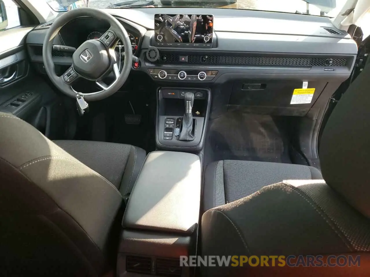 8 Photograph of a damaged car 2HKRS4H41SH443098 HONDA CRV 2025