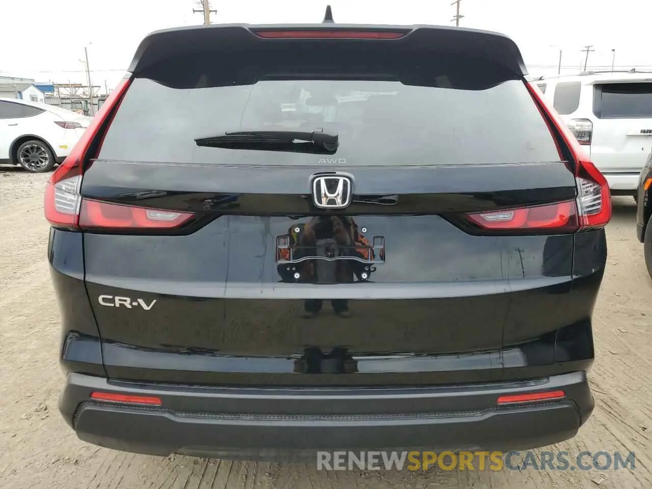 6 Photograph of a damaged car 2HKRS4H43SH411186 HONDA CRV 2025