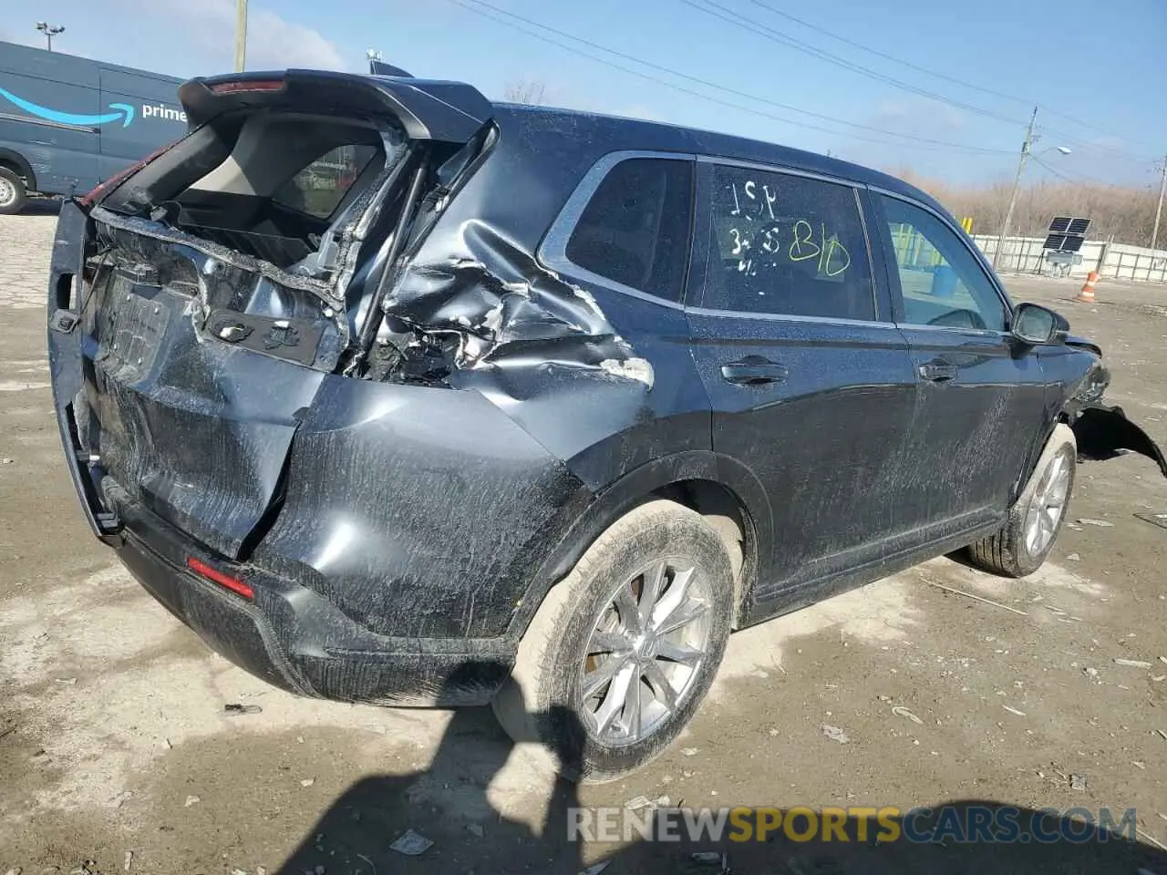 3 Photograph of a damaged car 2HKRS4H43SH421569 HONDA CRV 2025