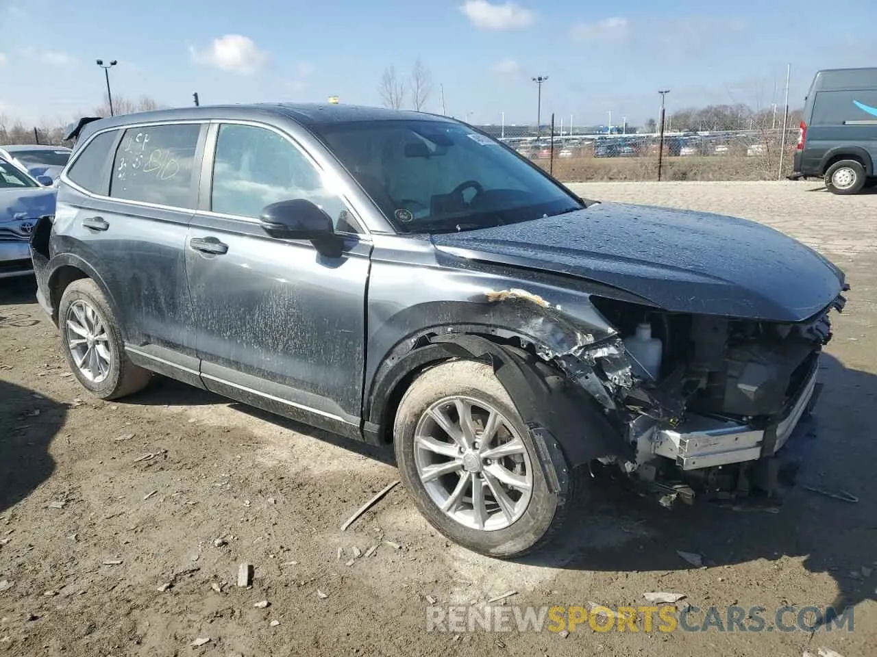 4 Photograph of a damaged car 2HKRS4H43SH421569 HONDA CRV 2025