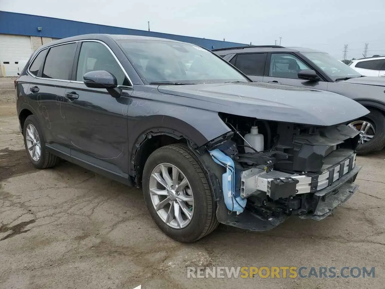 4 Photograph of a damaged car 2HKRS4H46SH413045 HONDA CRV 2025