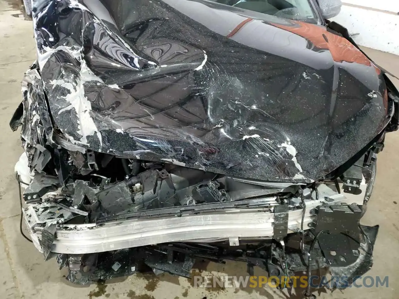 12 Photograph of a damaged car 2HKRS4H53SH106005 HONDA CRV 2025